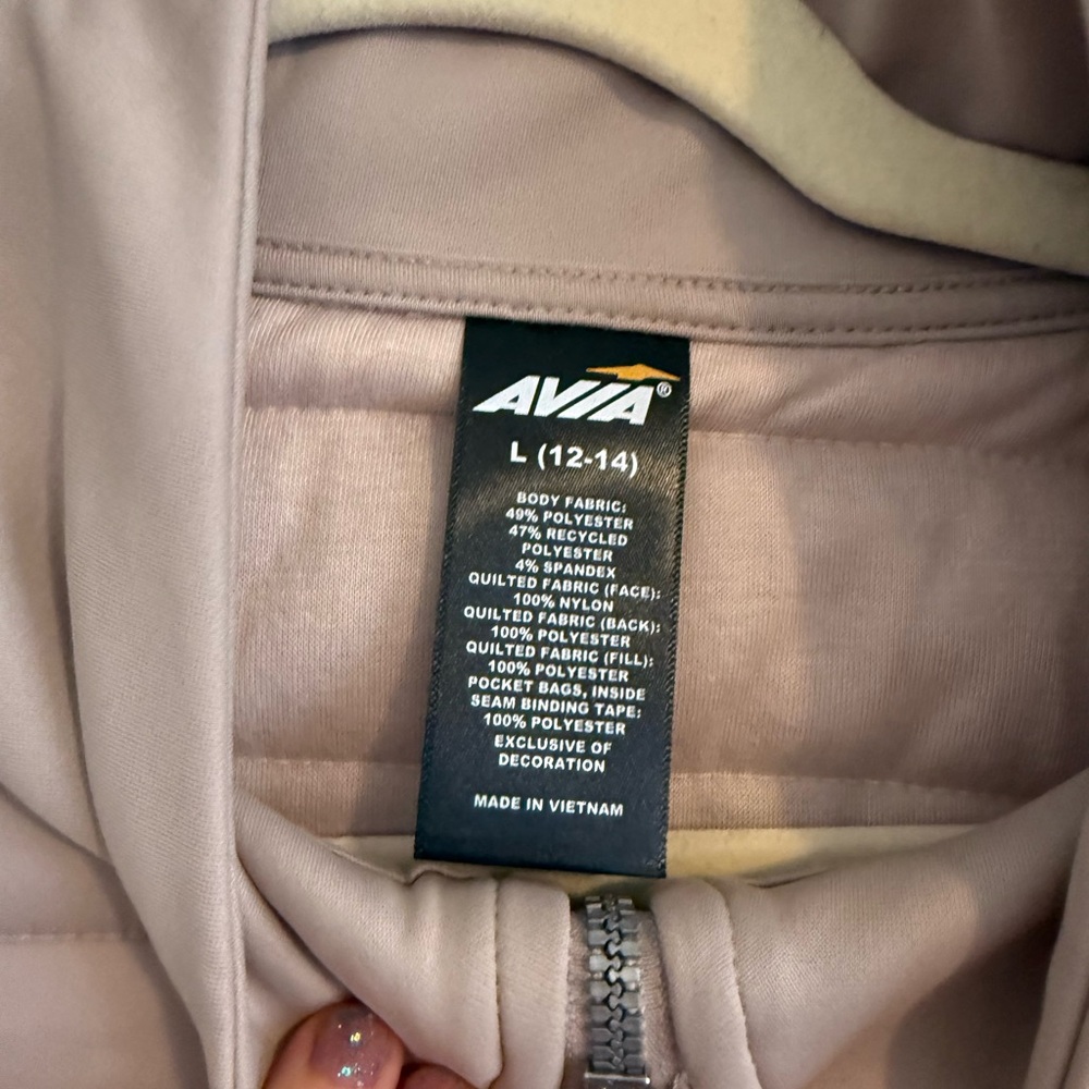 NWOT Avia Mixed Media Jacket in Tan Size L - Picture 2 of 5